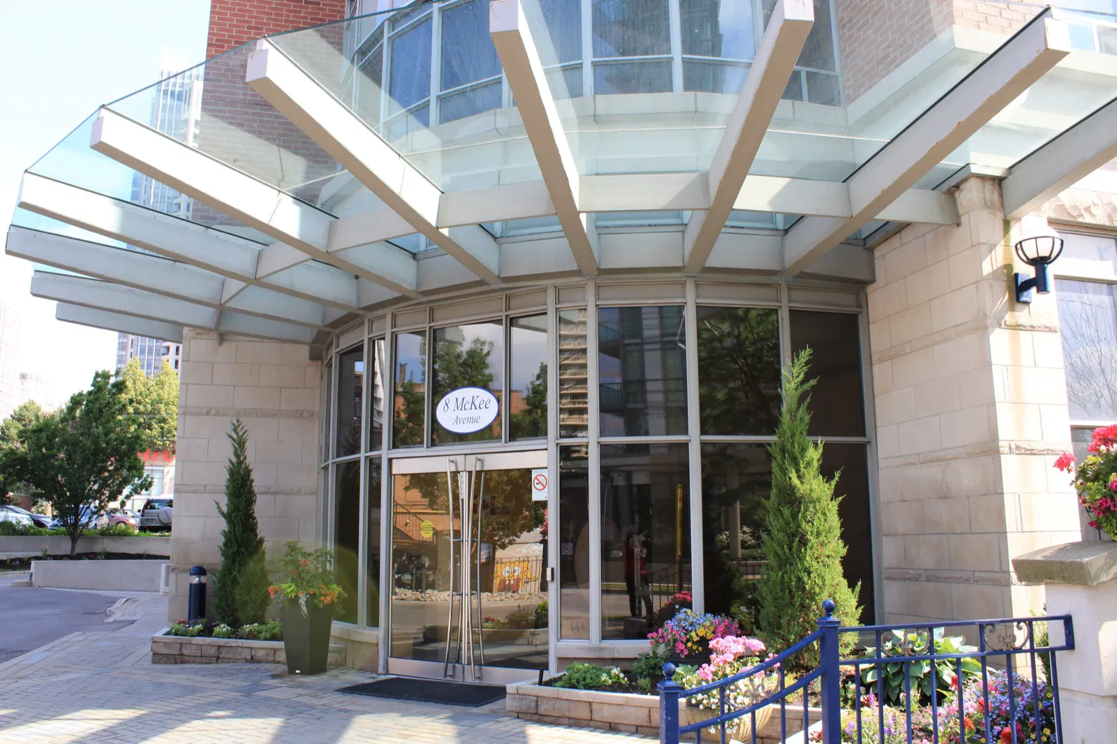 The facade of Marquis at Northtown