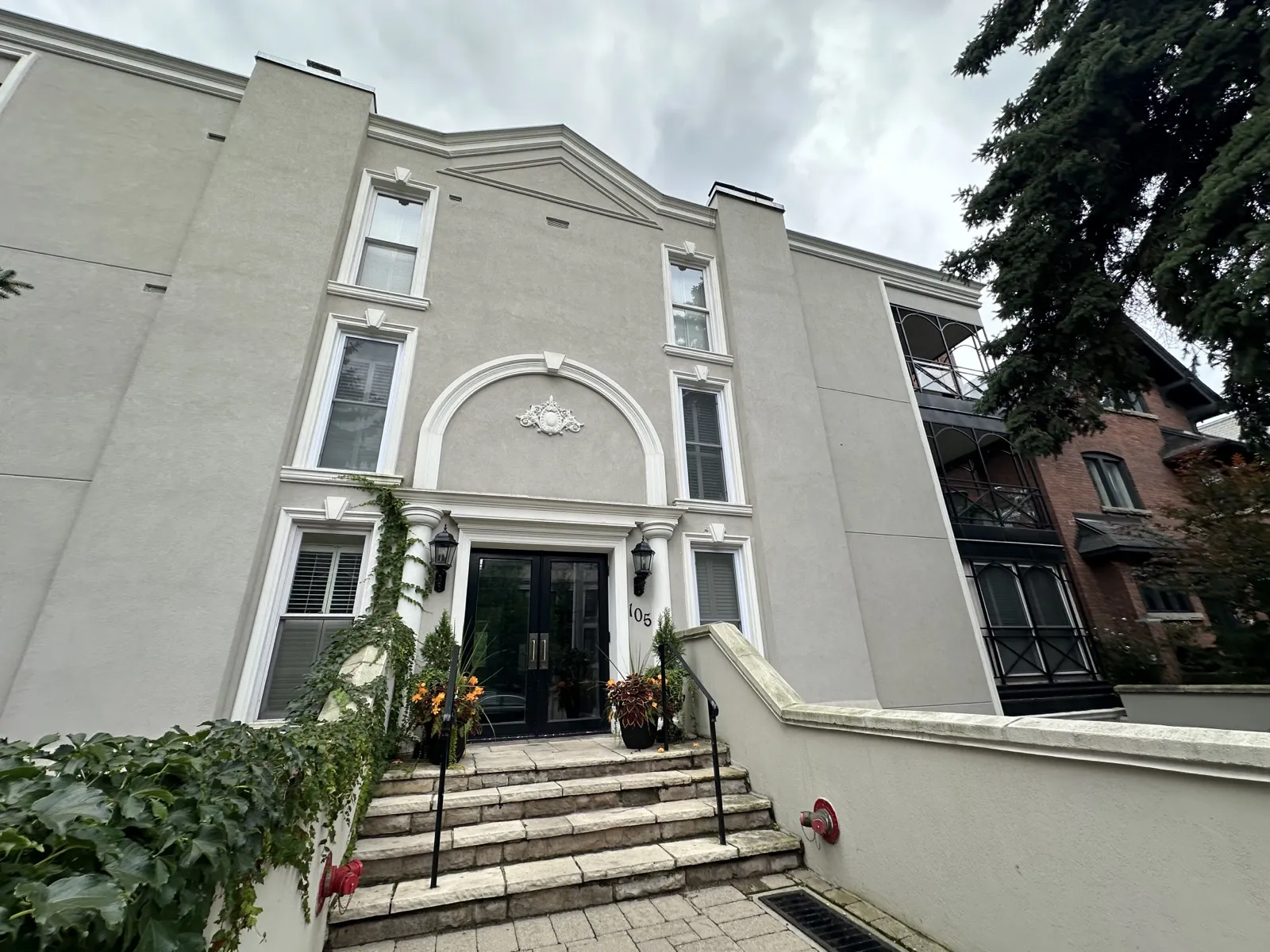 The facade of 105 Heath Street Condos